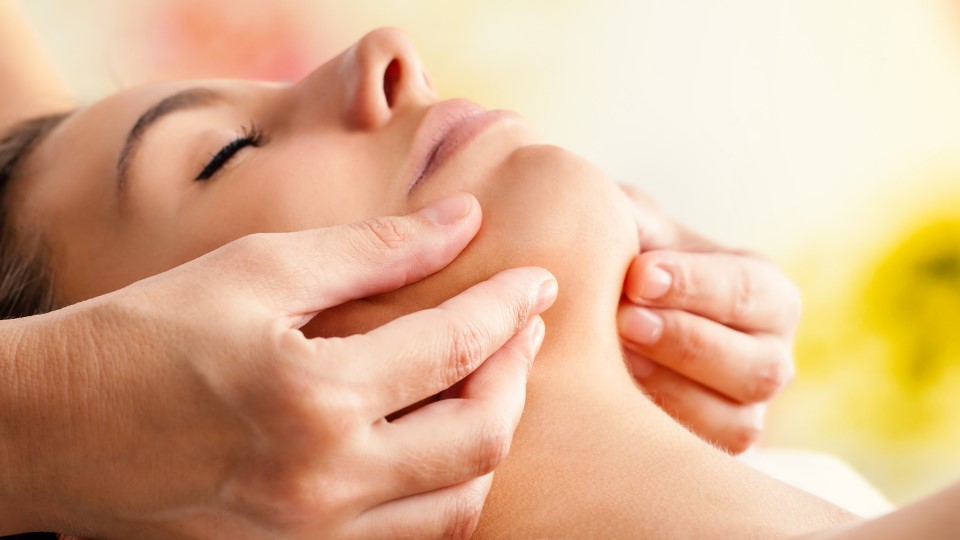 Chin Wax (1)